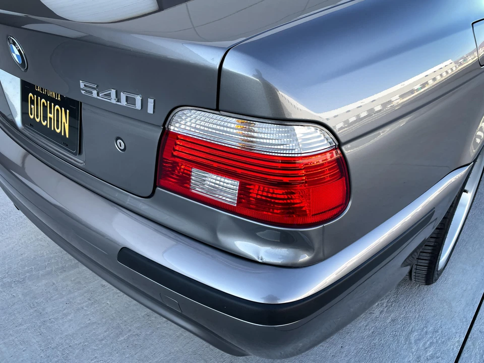 2003 BMW E39 540i - Image 28 of 31