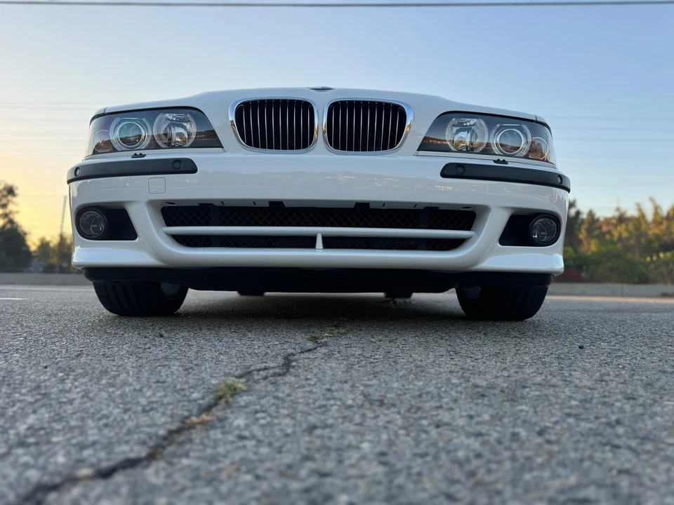2003 BMW E39 540i - Image 9 of 31