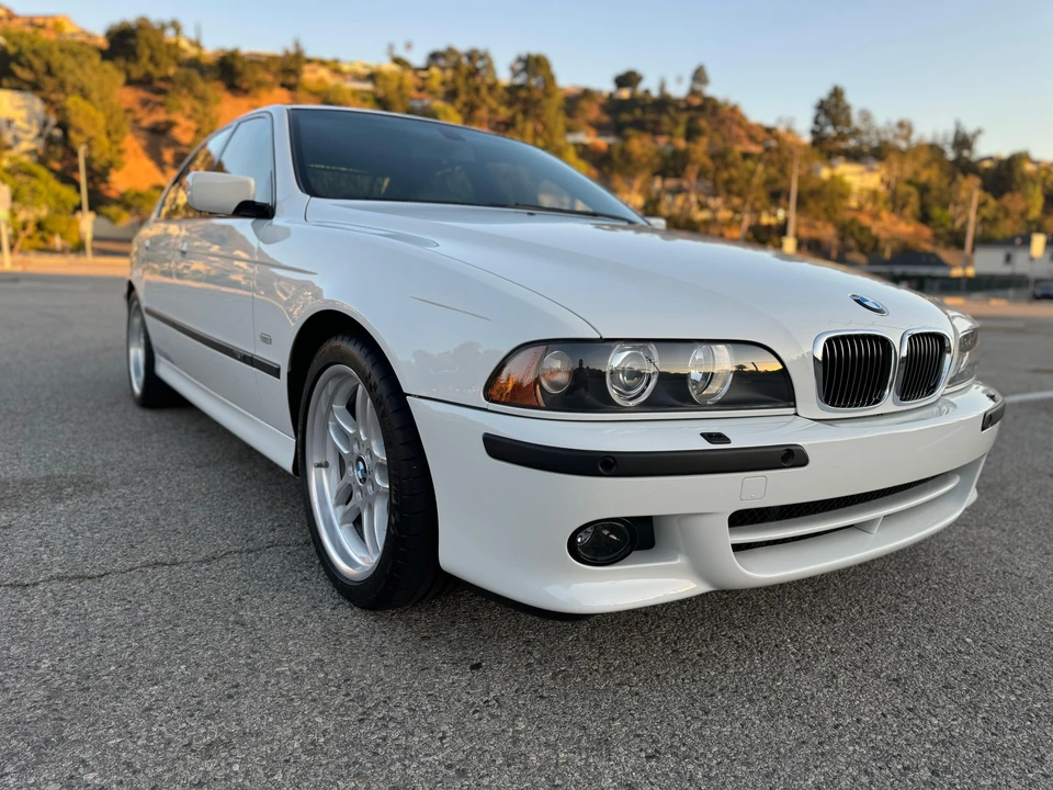 2003 BMW E39 540i - Image 24 of 31