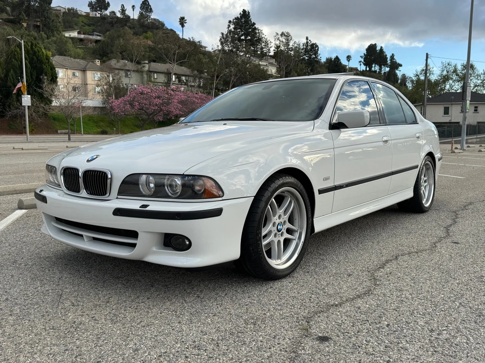 2003 BMW E39 540i - Image 12 of 31