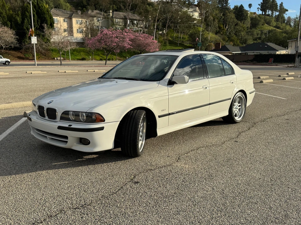 2003 BMW E39 540i - Image 14 of 31