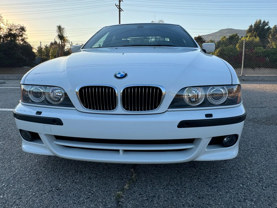 2003 BMW E39 540i - Image 8 of 31