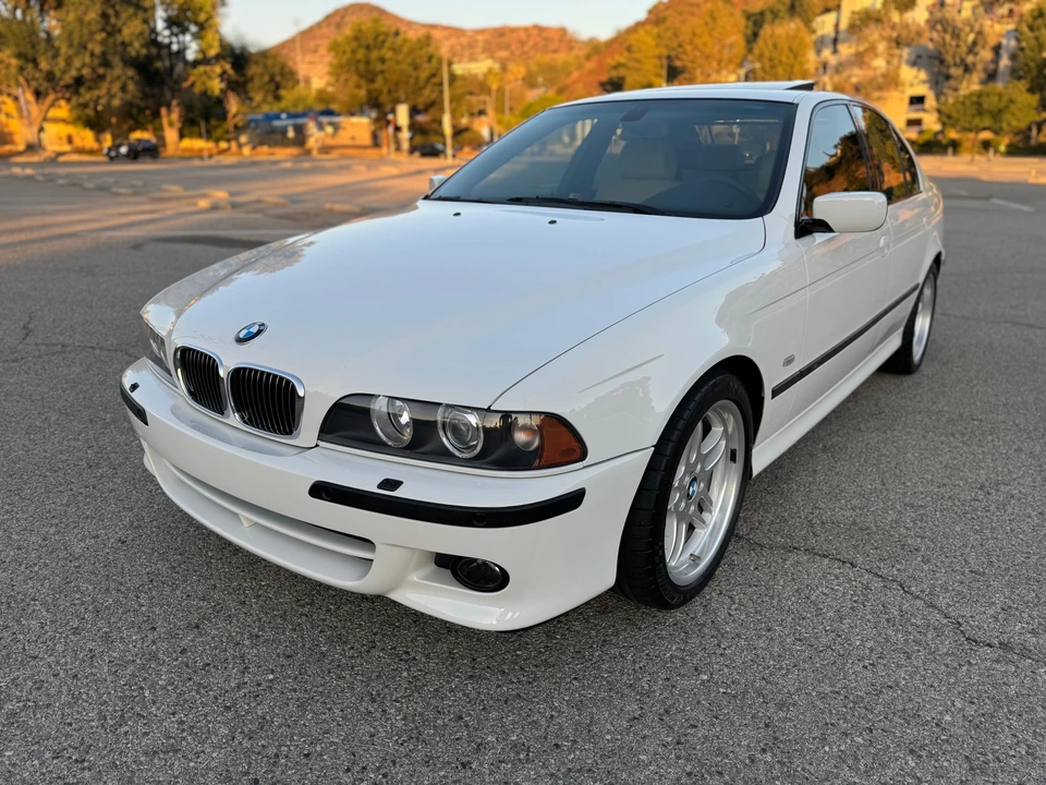 2003 BMW E39 540i - Image 10 of 31
