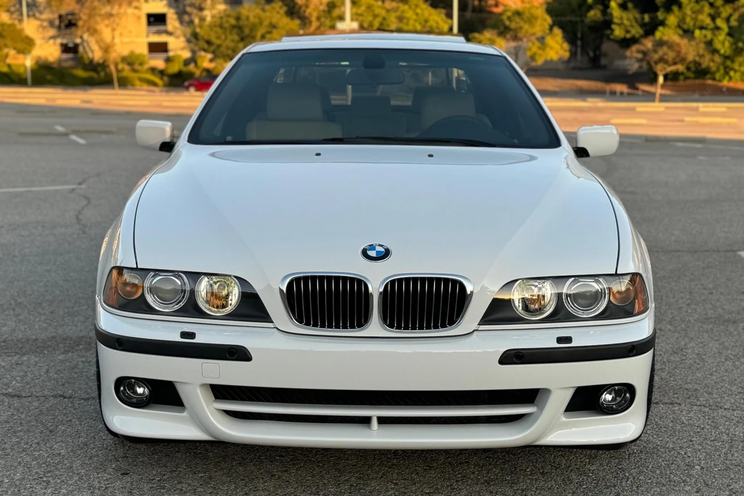2003 BMW E39 540i - Image 2 of 31