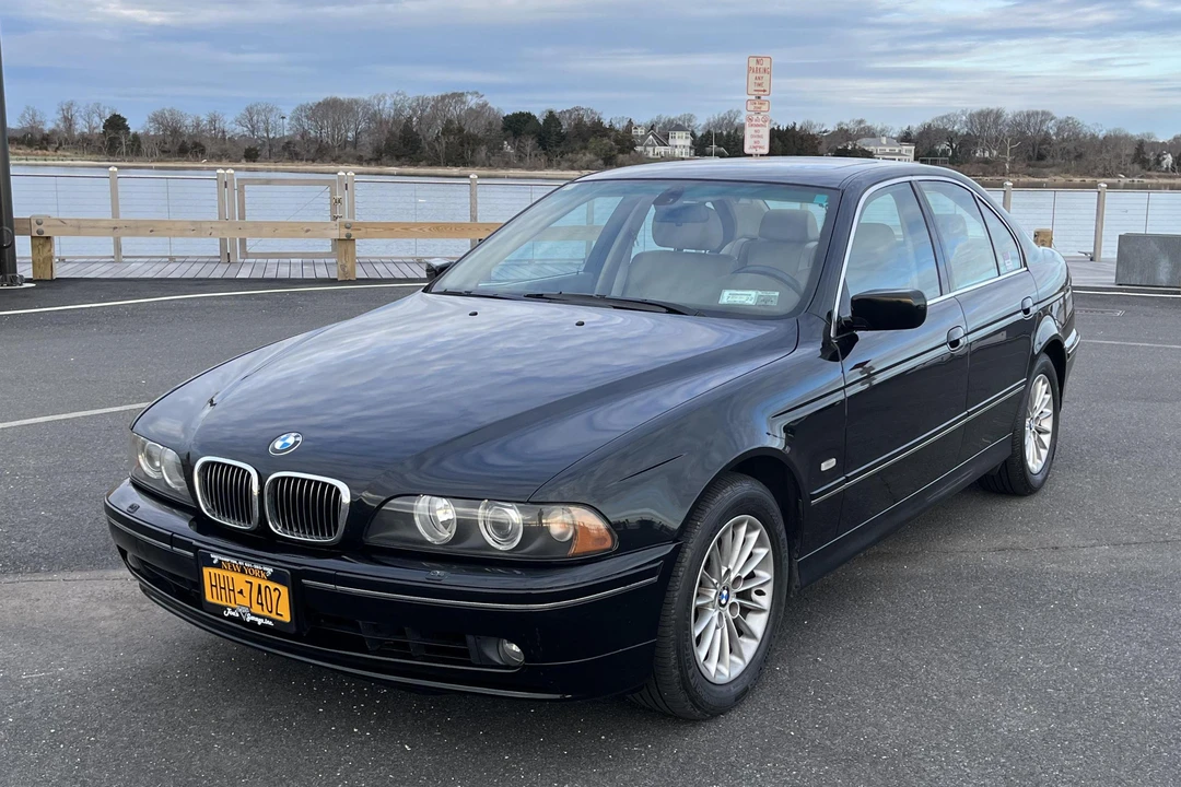 2003 BMW E39 540i - Image 9 of 31