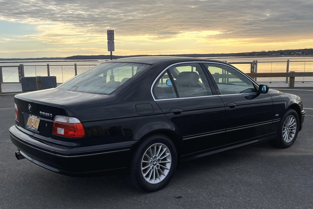 2003 BMW E39 540i - Image 4 of 31