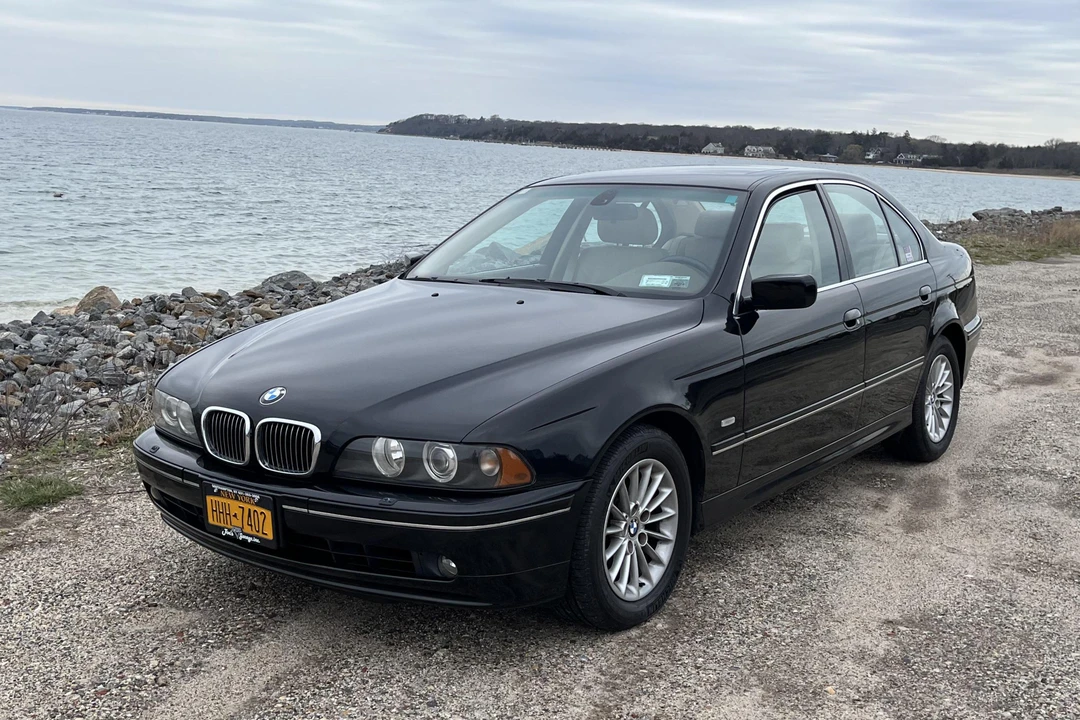 2003 BMW E39 540i - Image 11 of 31