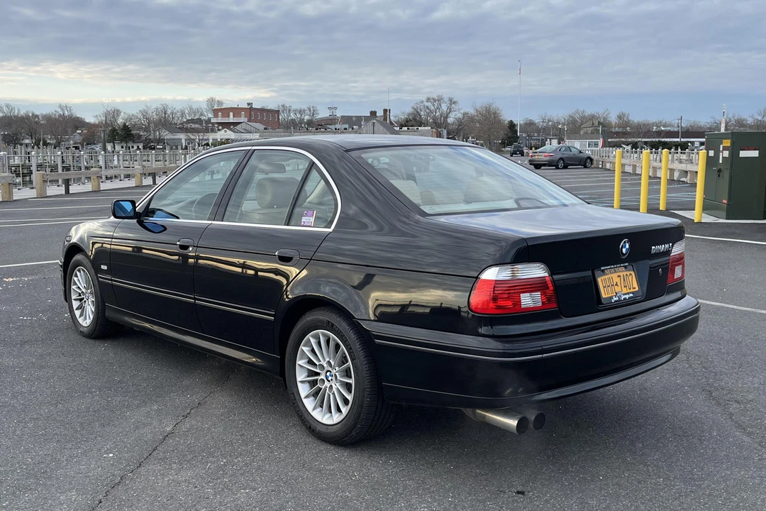 2003 BMW E39 540i - Image 17 of 31