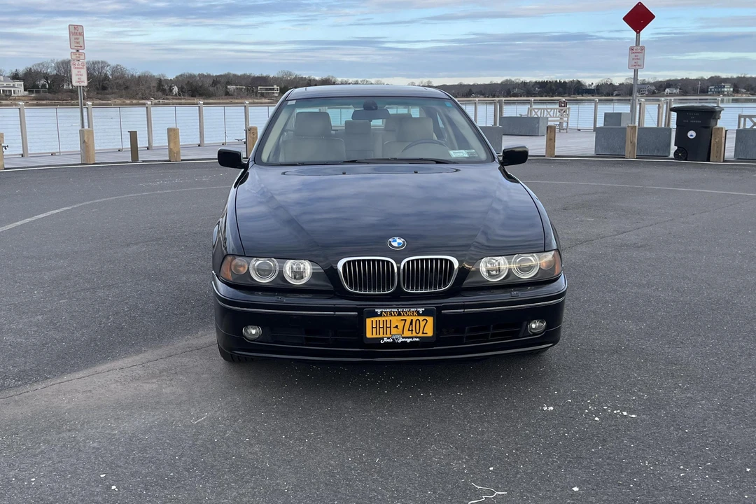 2003 BMW E39 540i - Image 7 of 31
