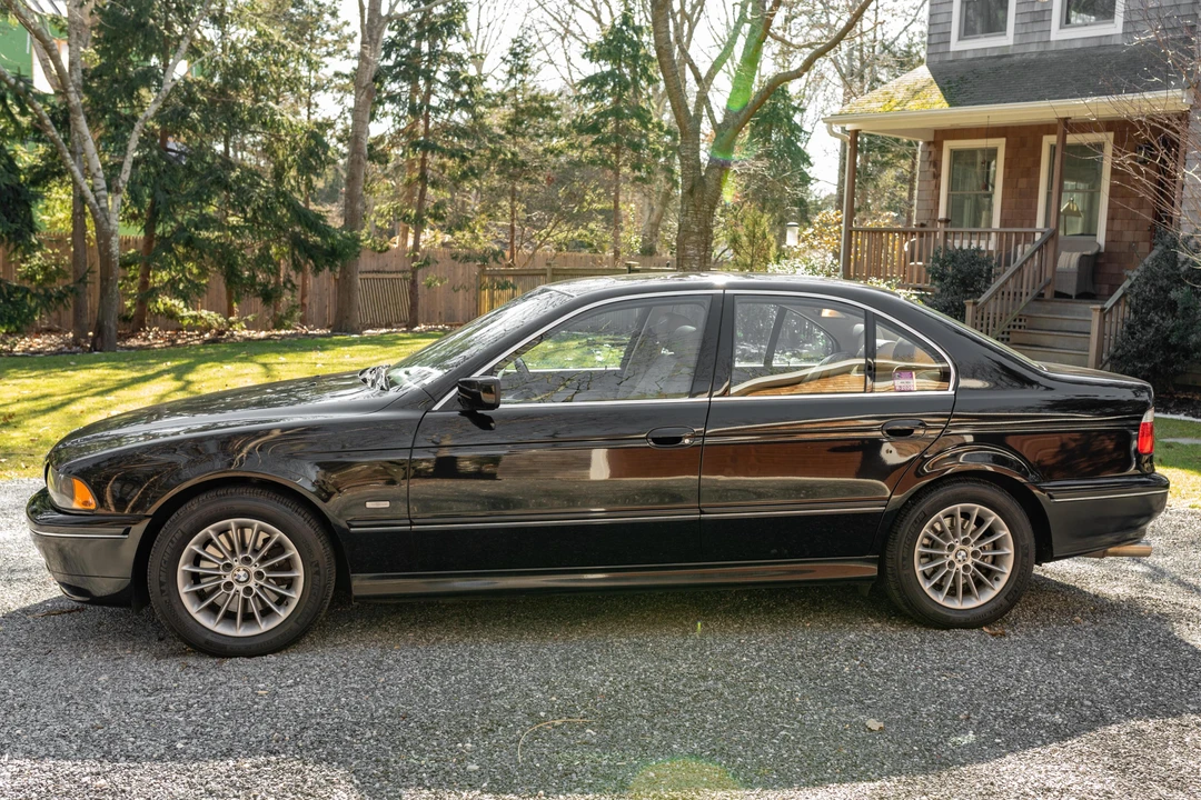 2003 BMW E39 540i - Image 3 of 31