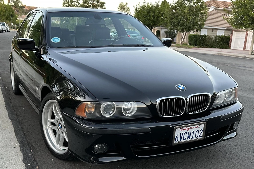 2003 BMW E39 540i - Image 2 of 31