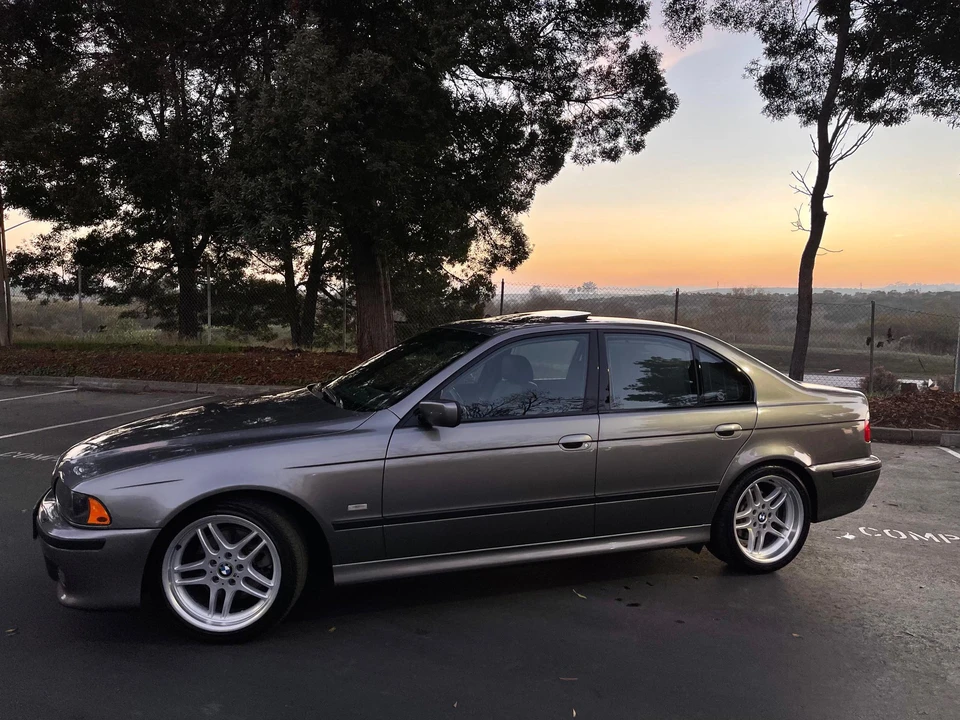 2003 BMW E39 540i - Image 8 of 31