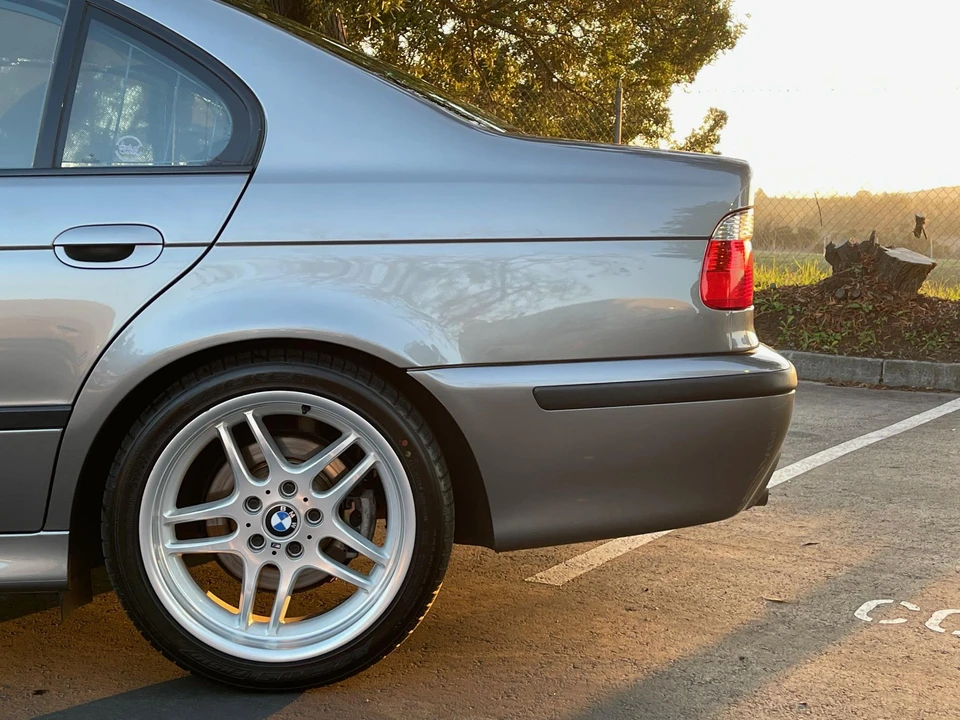 2003 BMW E39 540i - Image 29 of 31