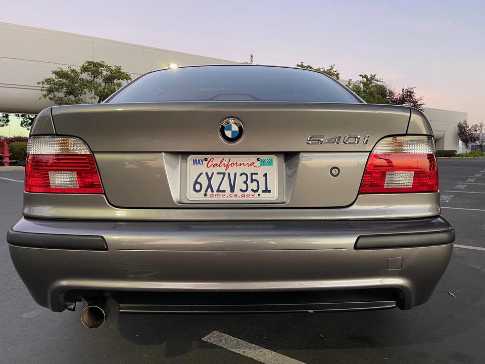 2003 BMW E39 540i - Image 15 of 31