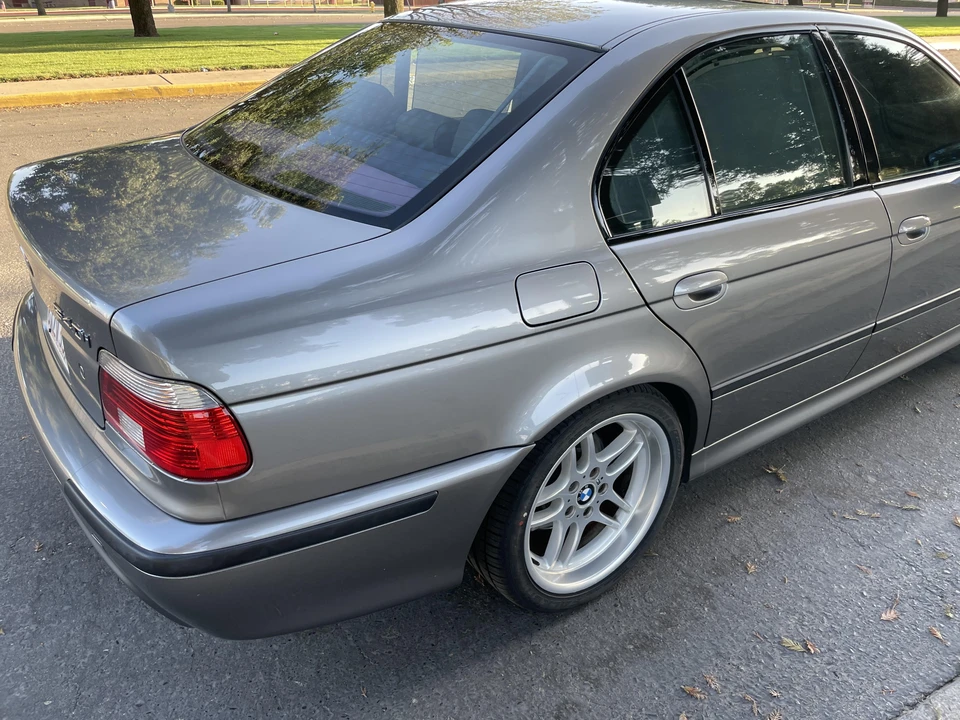 2003 BMW E39 540i - Image 24 of 31