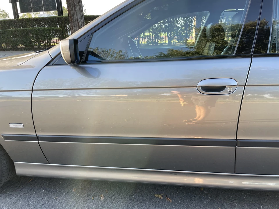 2003 BMW E39 540i - Image 15 of 31