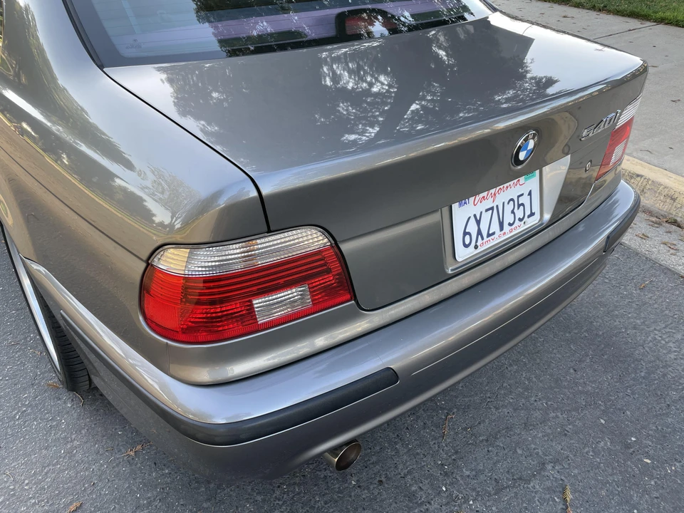 2003 BMW E39 540i - Image 19 of 31