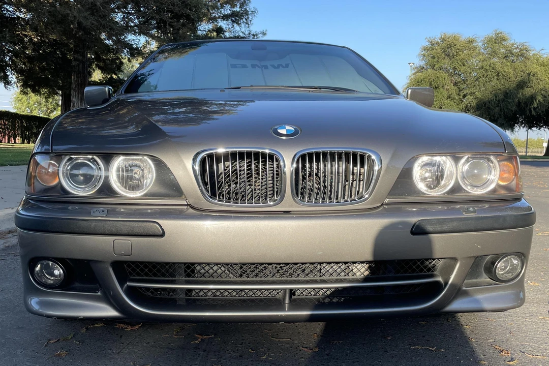 2003 BMW E39 540i - Image 2 of 31