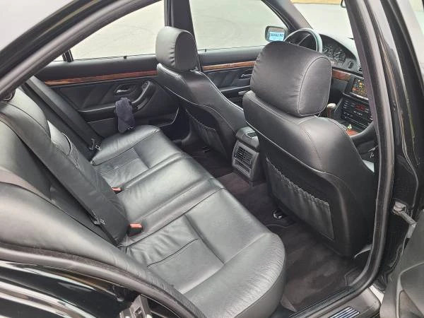 2003 BMW E39 540i - Image 9 of 20