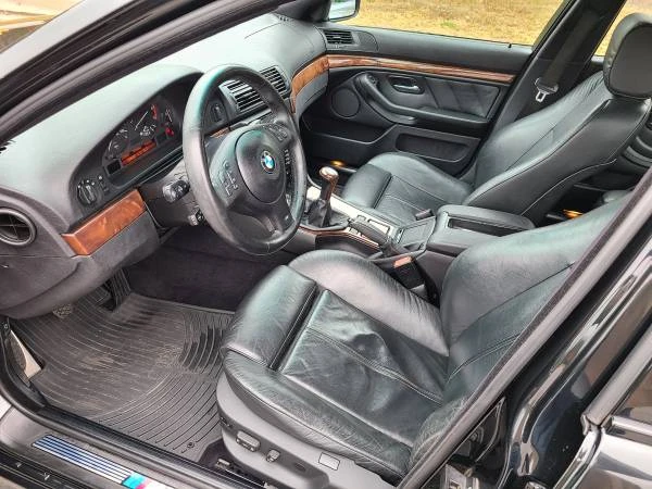2003 BMW E39 540i - Image 11 of 20