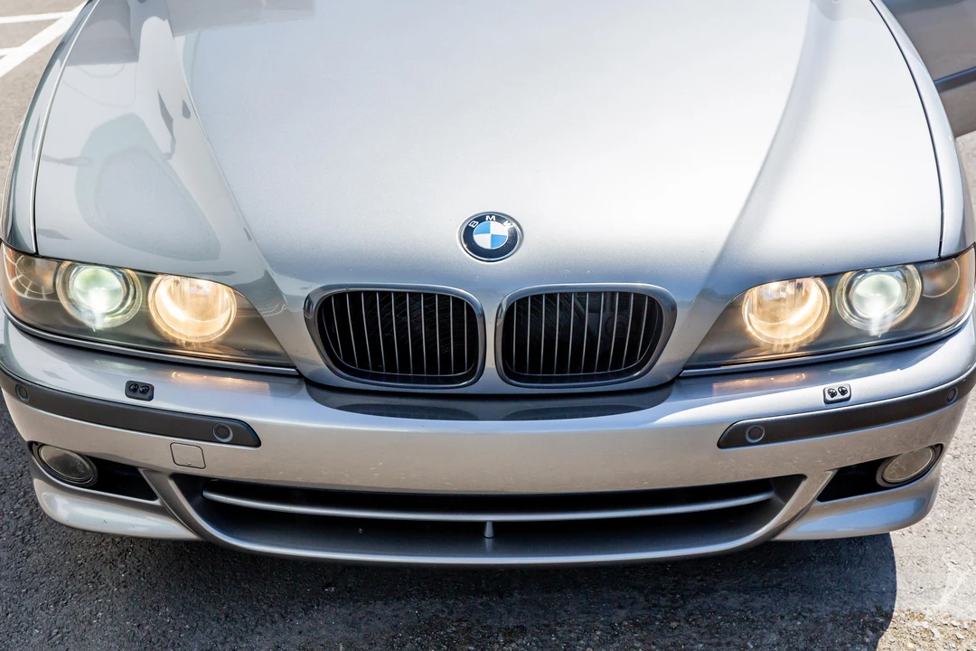 2003 BMW E39 540i - Image 9 of 31