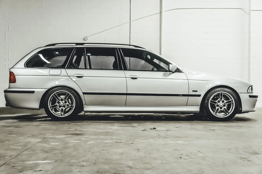 2003 BMW E39 5 Series - Image 3 of 31