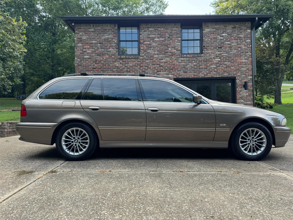 2003 BMW E39 5 Series - Image 18 of 31