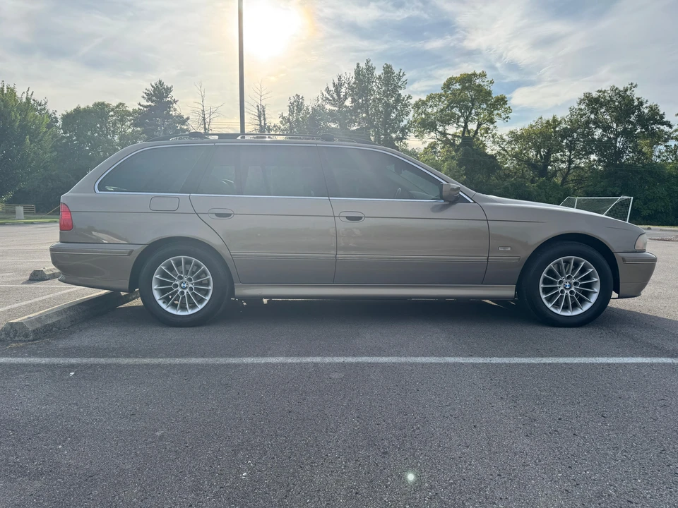 2003 BMW E39 5 Series - Image 19 of 31