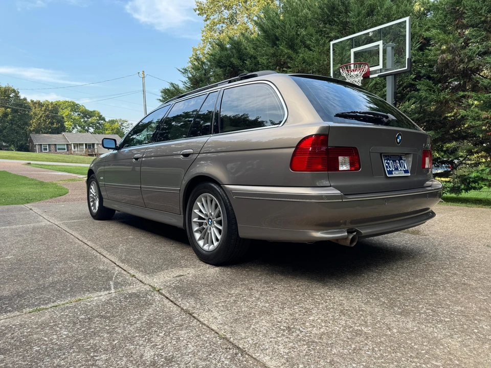 2003 BMW E39 5 Series - Image 12 of 31