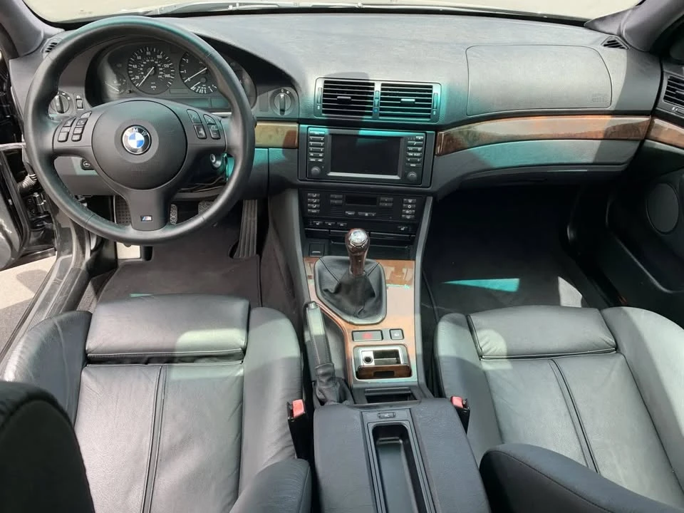 2003 BMW E39 540i - Image 9 of 10
