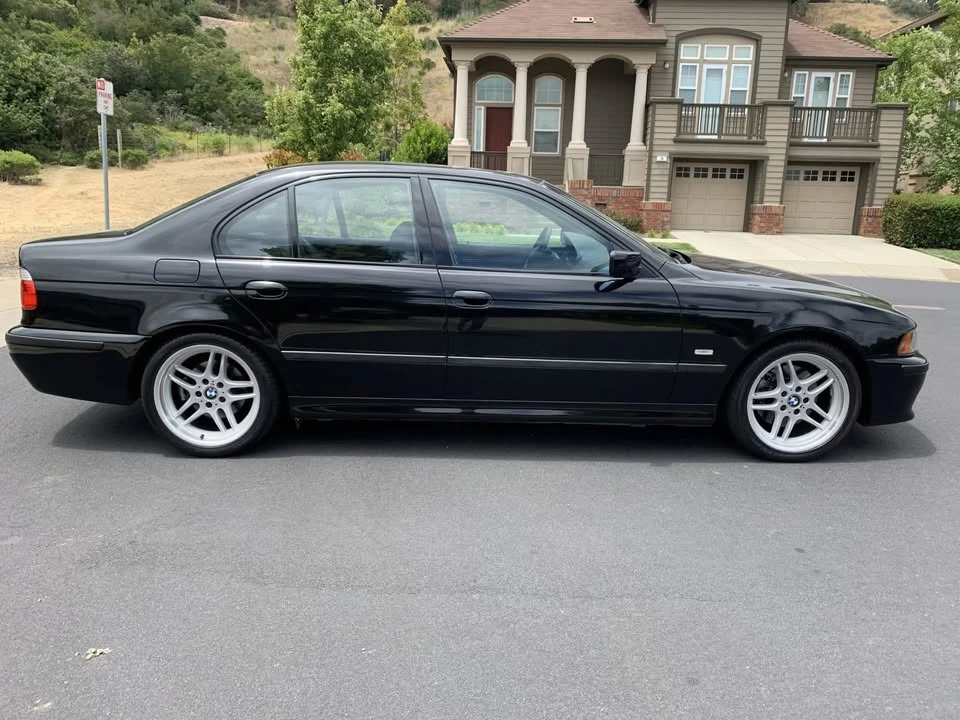 2003 BMW E39 540i - Image 2 of 10