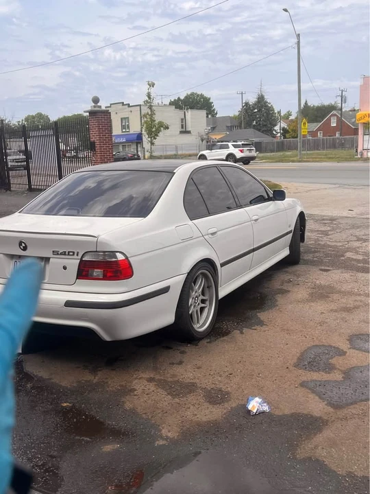 2003 BMW E39 540i - Image 6 of 8
