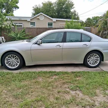 2003 BMW 7 Series 745i Sedan 4D
