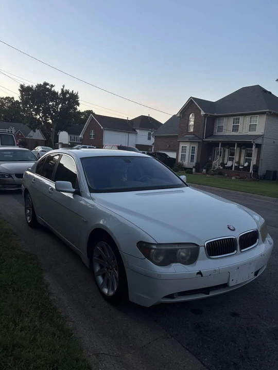 2003 BMW E65/E66 750i & 760i Sedan - Image 2 of 7