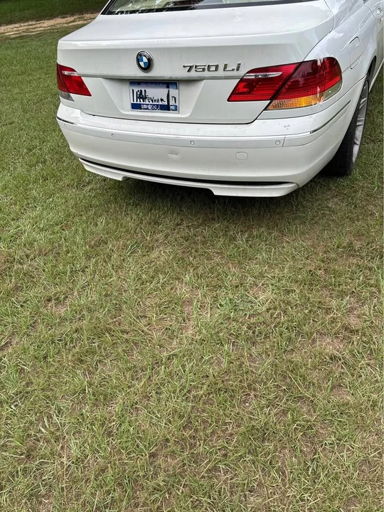 2003 BMW E65/E66 750i & 760i Sedan - Image 2 of 4
