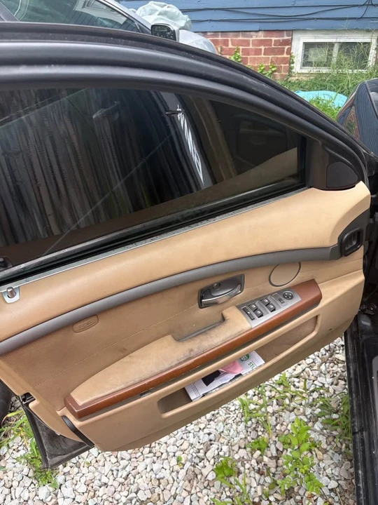 2003 BMW E65/E66 7 Series - Image 9 of 16