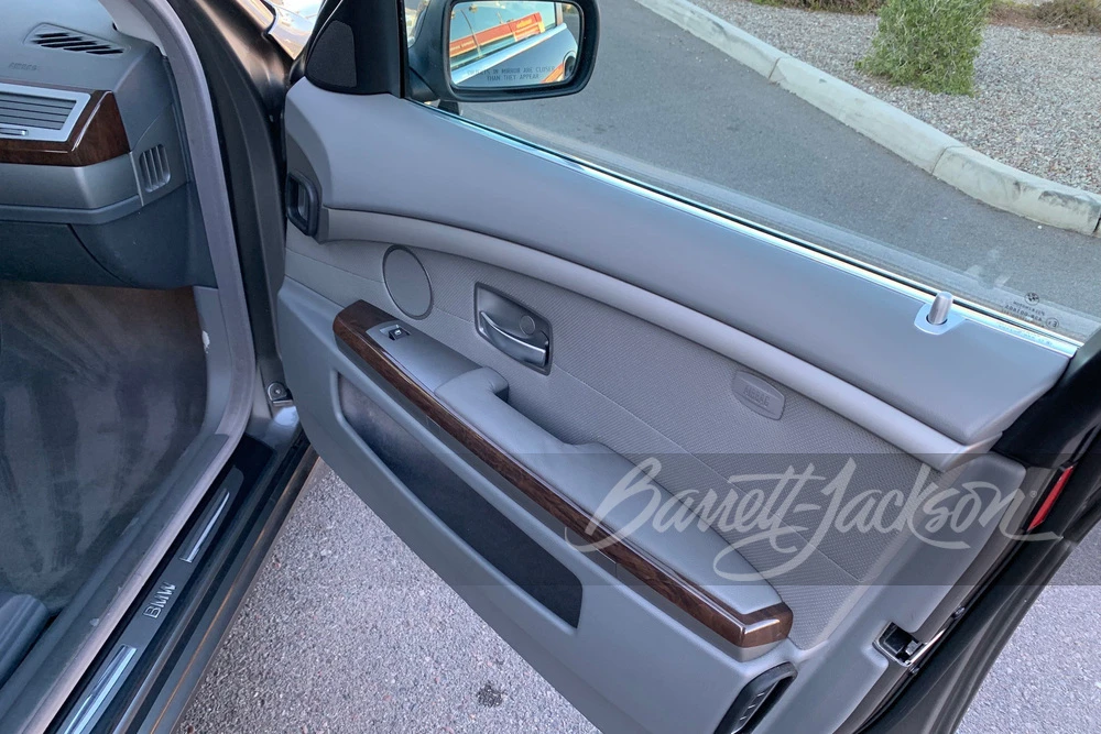 2003 BMW E65/E66 7 Series - Image 7 of 17