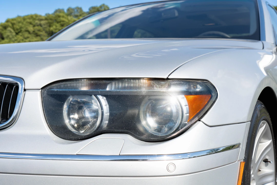 2003 BMW E65/E66 7 Series - Image 10 of 31