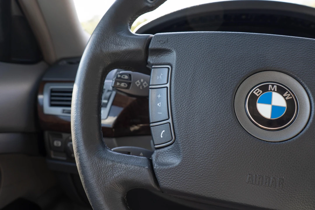 2003 BMW E65/E66 7 Series - Image 30 of 31