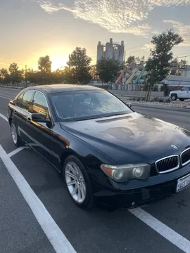 2003 BMW 745i