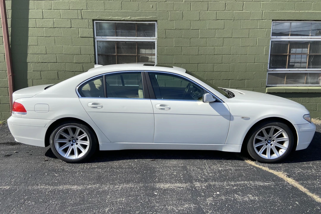 2003 BMW E65/E66 7 Series - Image 3 of 25