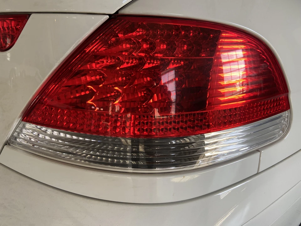 2003 BMW E65/E66 7 Series - Image 14 of 25