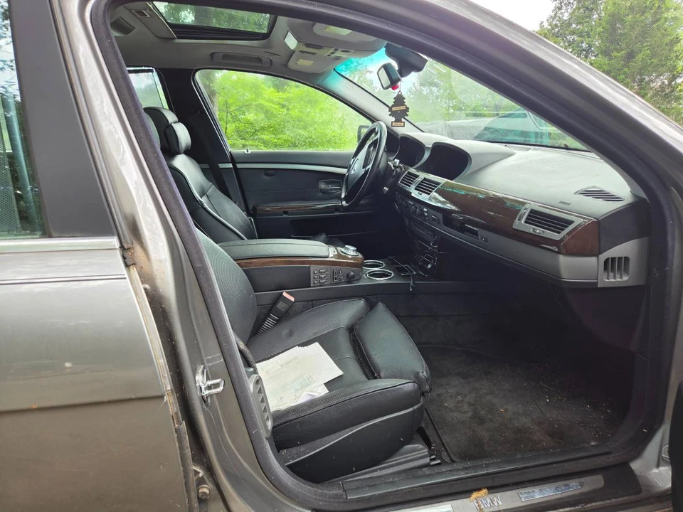 2003 BMW E65/E66 7 Series - Image 8 of 8