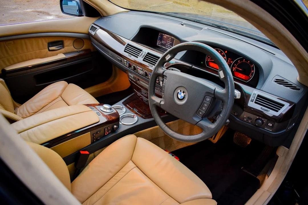 2003 BMW E65/E66 750i & 760i Sedan - Image 10 of 30