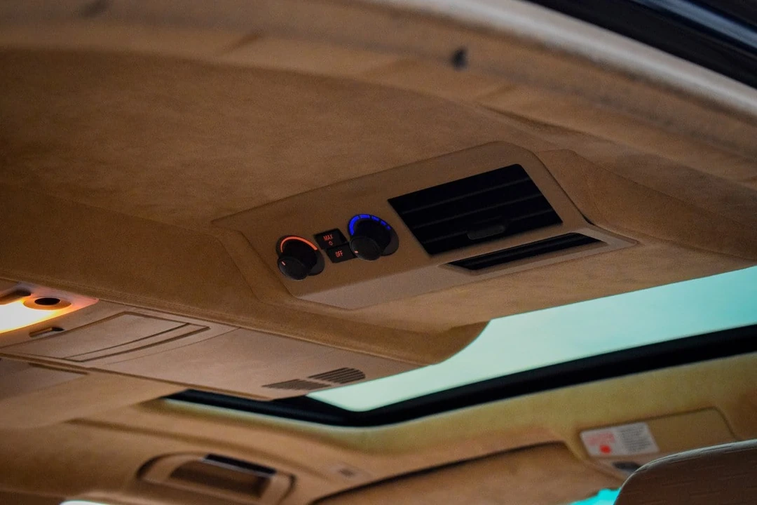 2003 BMW E65/E66 750i & 760i Sedan - Image 30 of 30