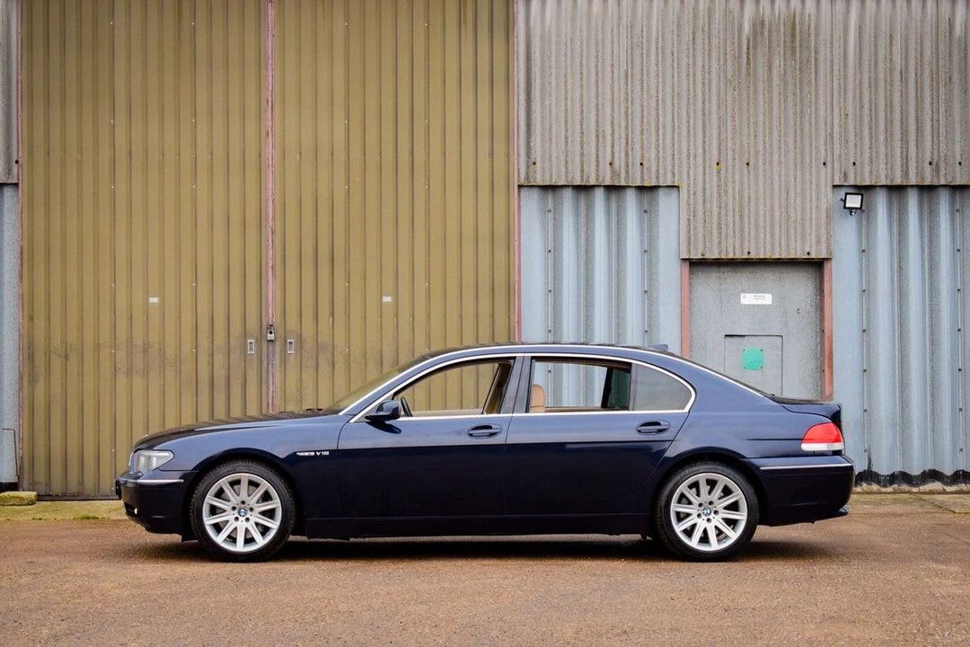2003 BMW E65/E66 750i & 760i Sedan - Image 6 of 30