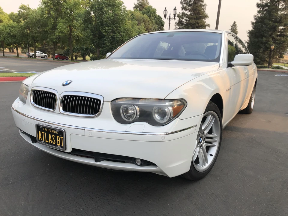 2003 BMW E65/E66 750i & 760i Sedan - Image 8 of 23