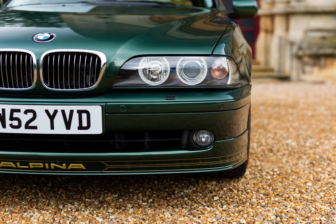 2003 BMW Alpina B10 - Image 13 of 31