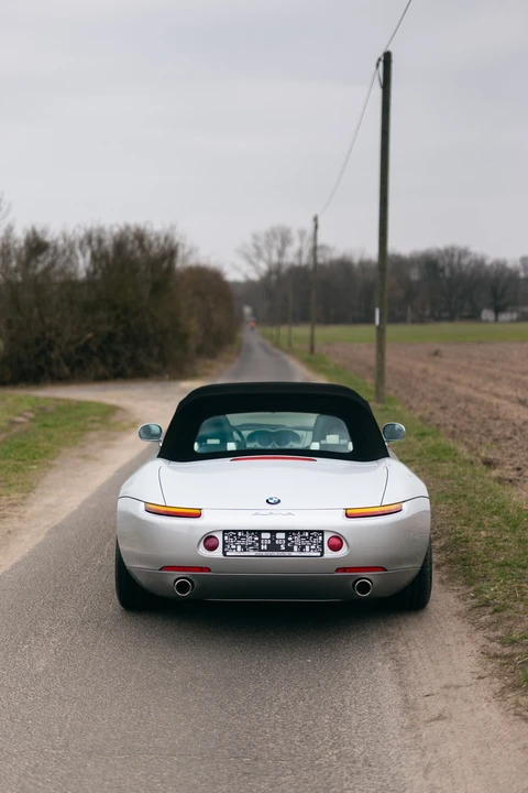 2003 BMW Z8 - Image 17 of 31