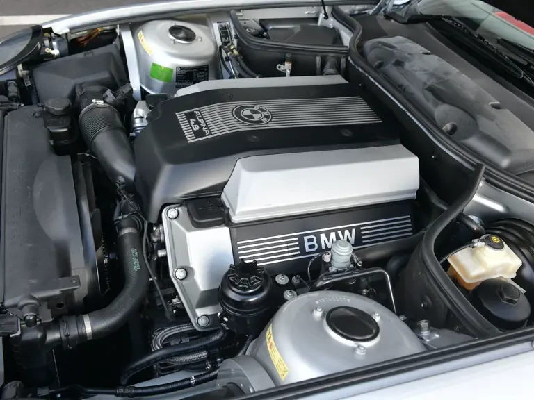 2003 BMW Z8 - Image 4 of 31